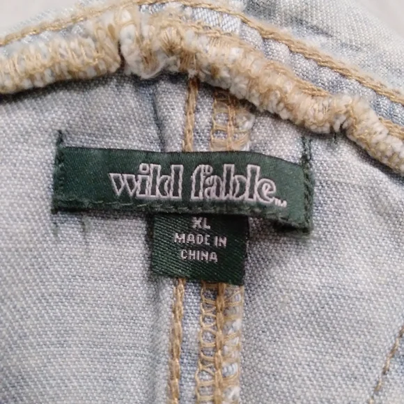 NWT Wild Fable Denim Overall Cargo Carpenter Light Wash XL - Picture 7 of 9